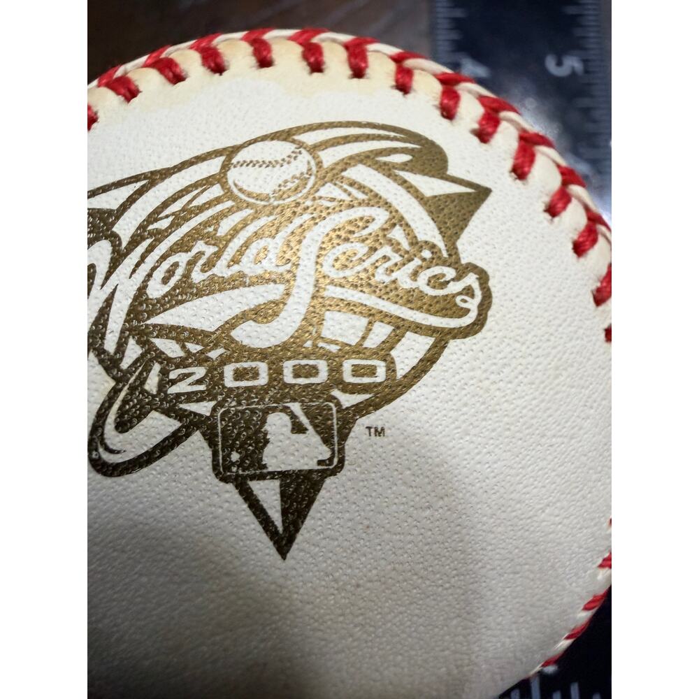 Rawlings Official 2000 World Series Baseball Yankees Mets Subway Series Selig - Picture 7 of 16